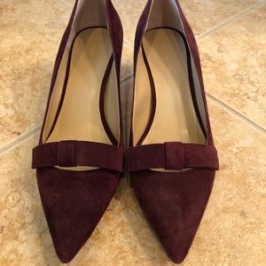 ANN TAYLOR Dylan Bow Kitten Heel Pump